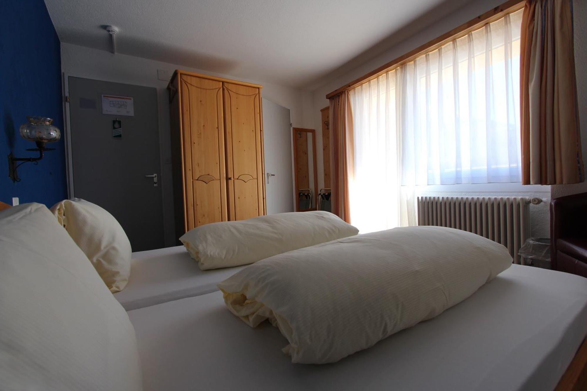 Hotel Al Rom Tschierv Cameră foto