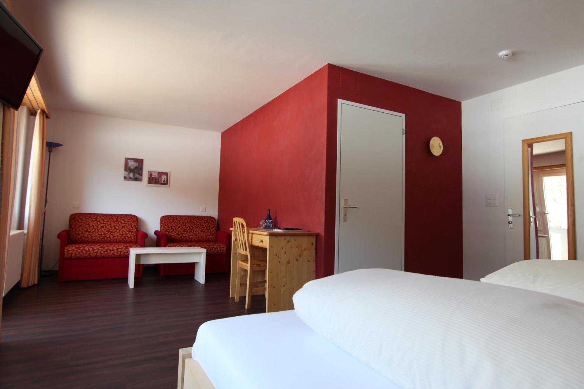 Hotel Al Rom Tschierv Cameră foto