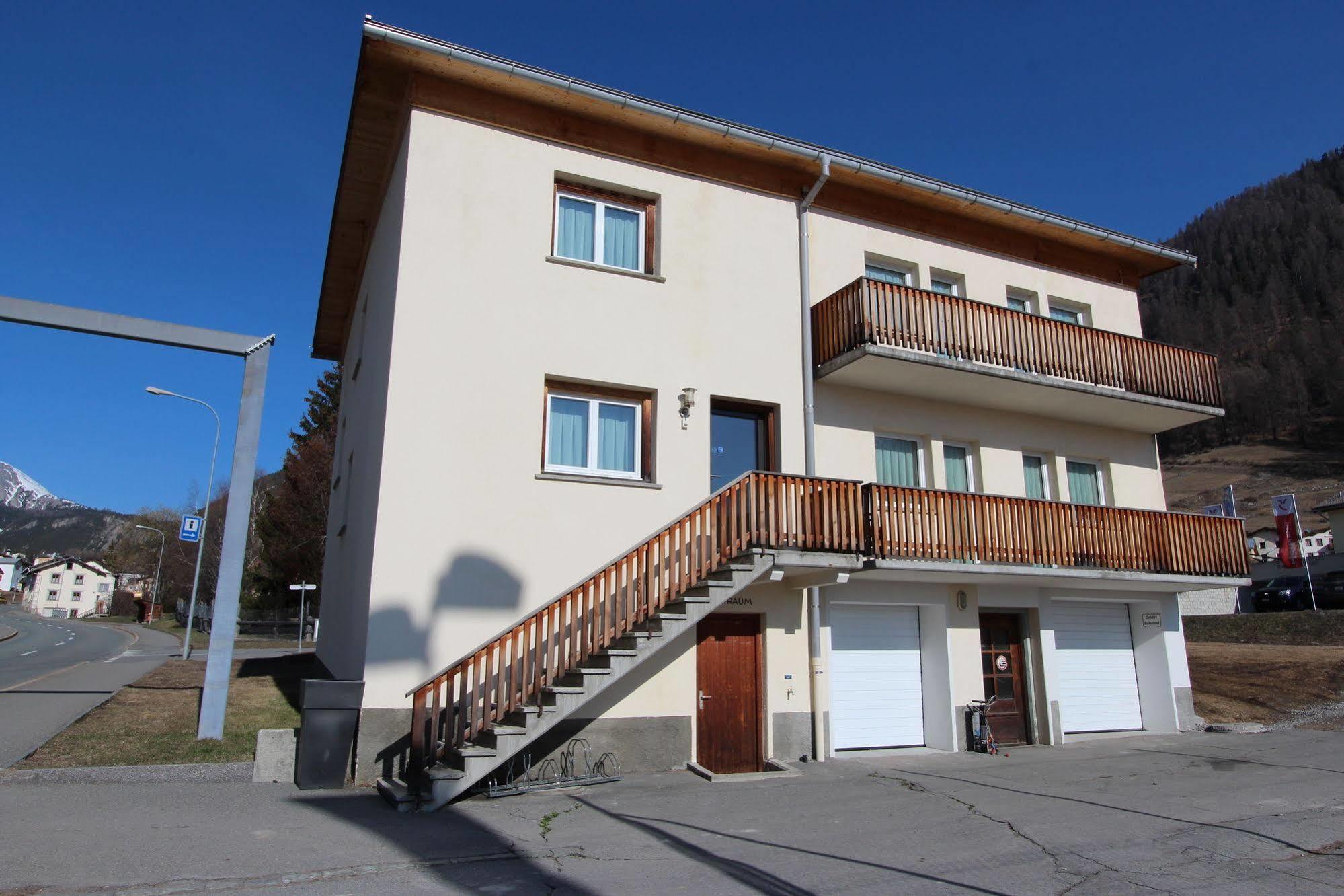 Hotel Al Rom Tschierv Exterior foto
